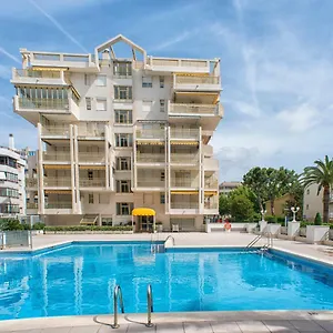 Aparthotel Ona ***